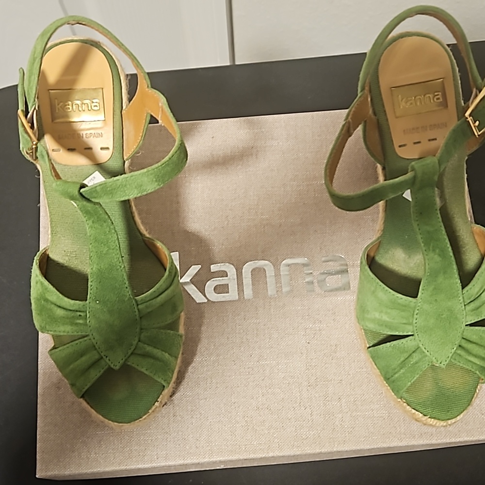 Ladies shoe